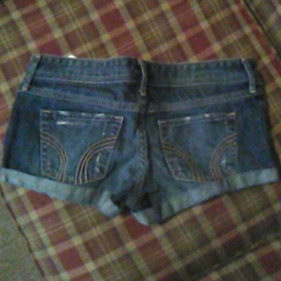 Hollister shorts - Picture 2 of 2